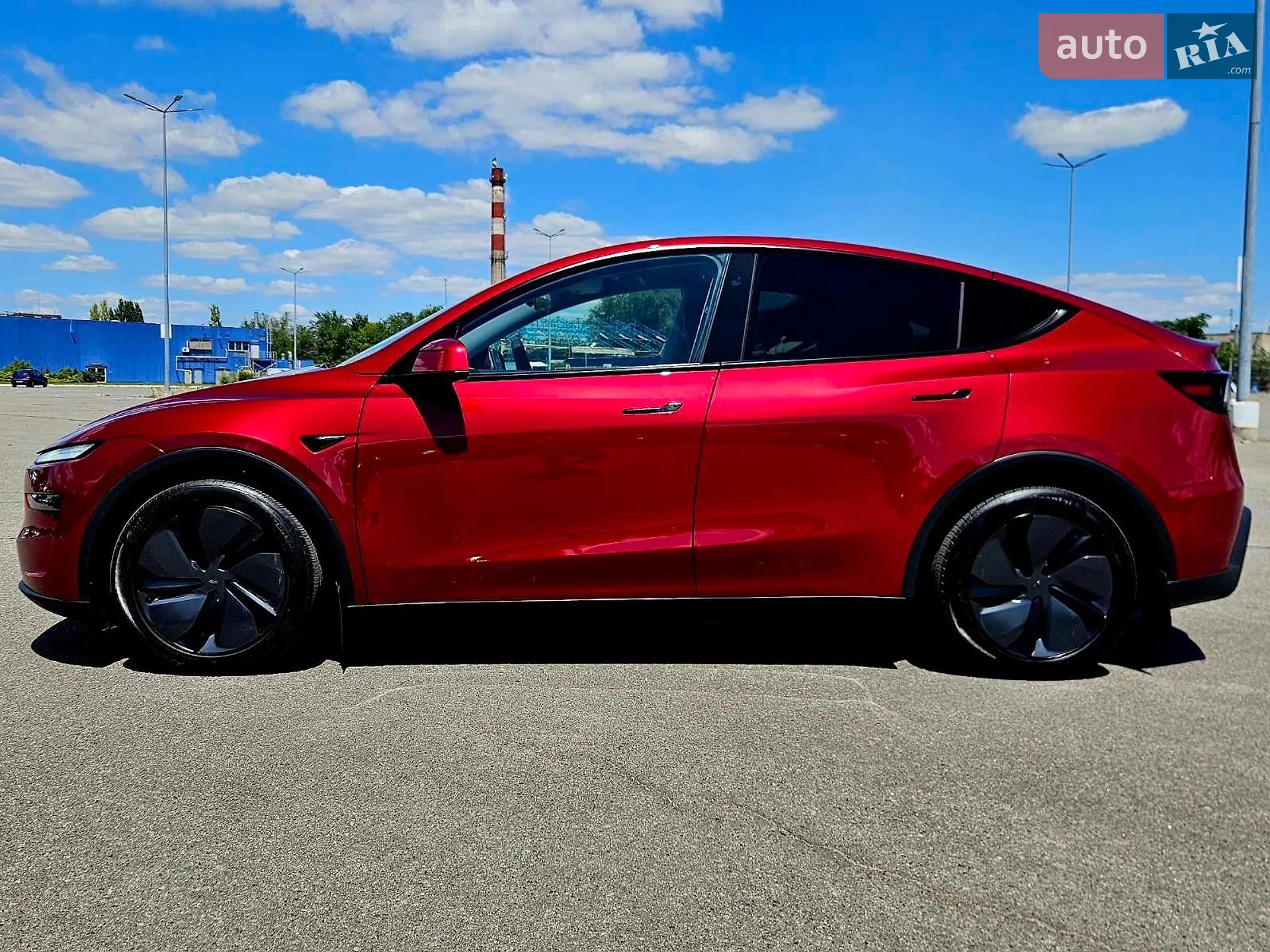 2025 Tesla Model Y - мініатюра 5