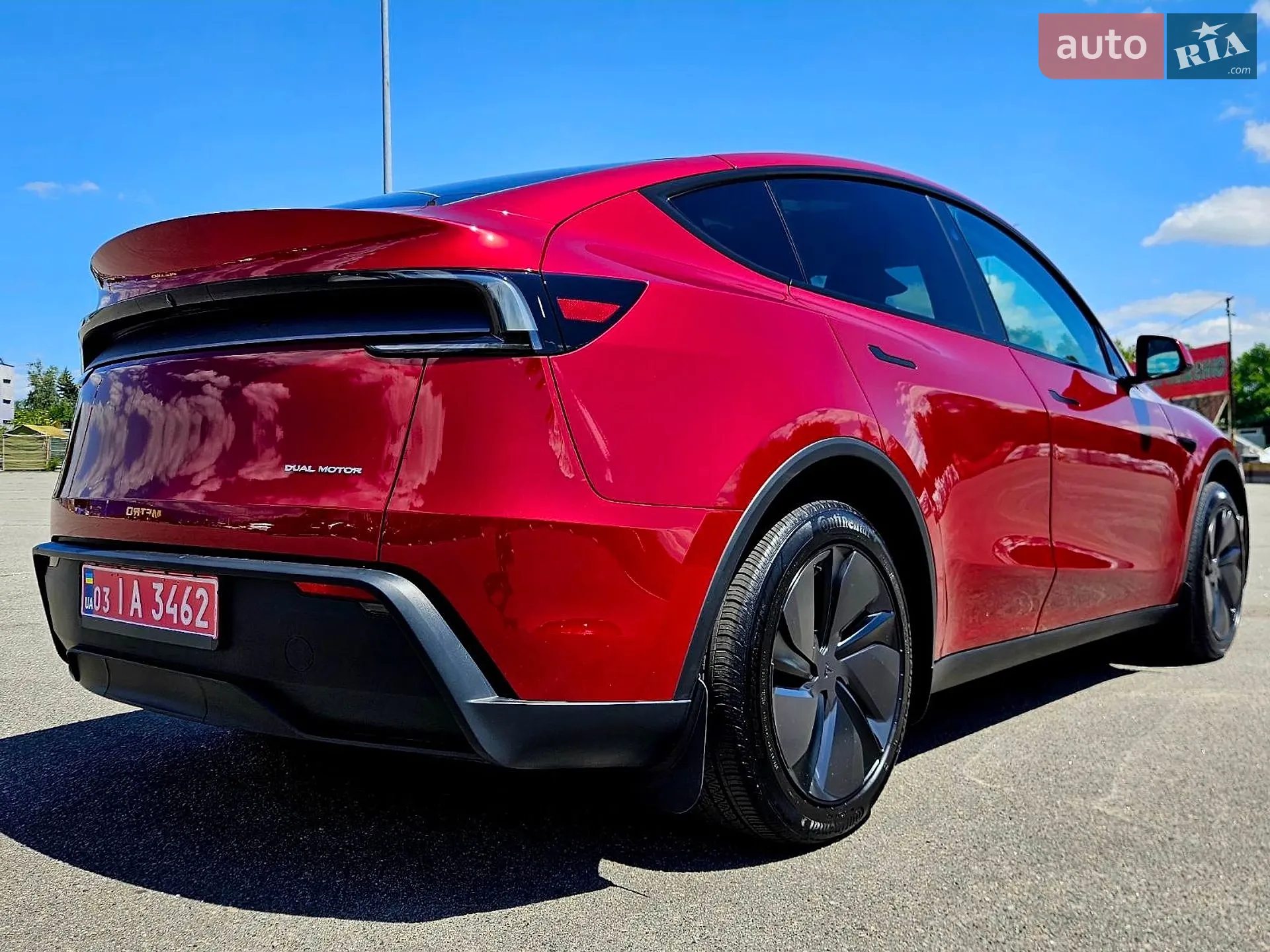 2025 Tesla Model Y - мініатюра 13