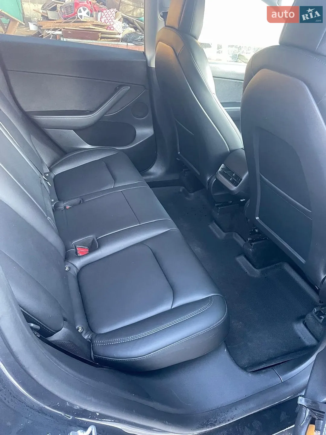 2022 Tesla Model Y - мініатюра 8