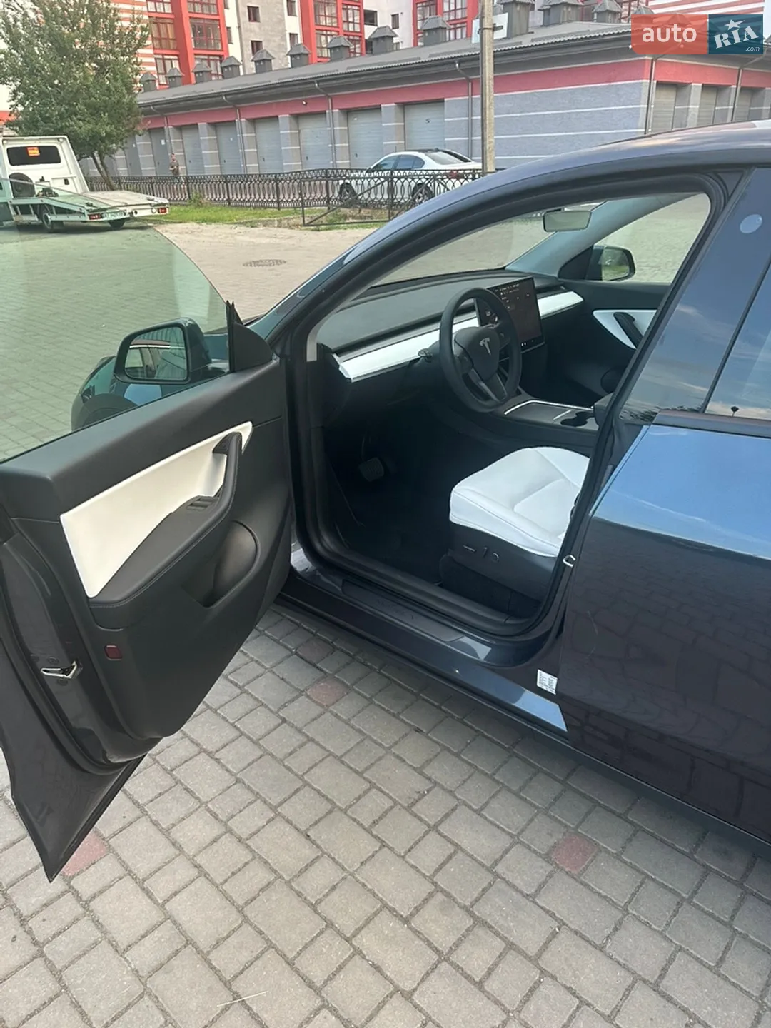 2021 Tesla Model Y - мініатюра 17