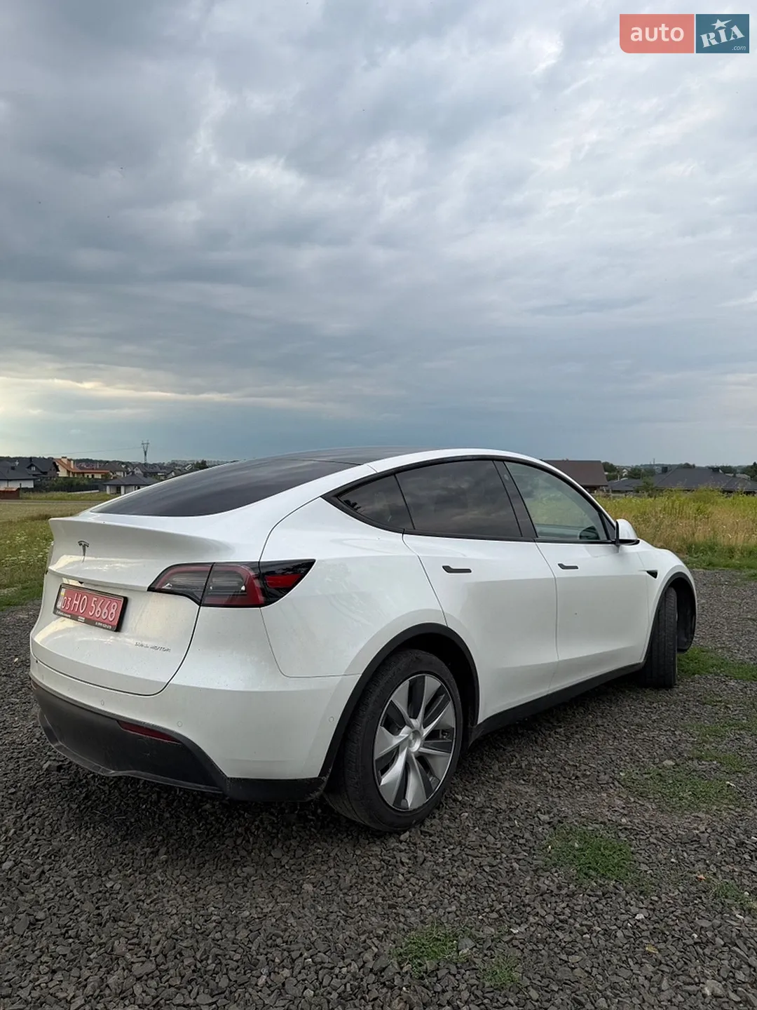 2021 Tesla Model Y - мініатюра 3