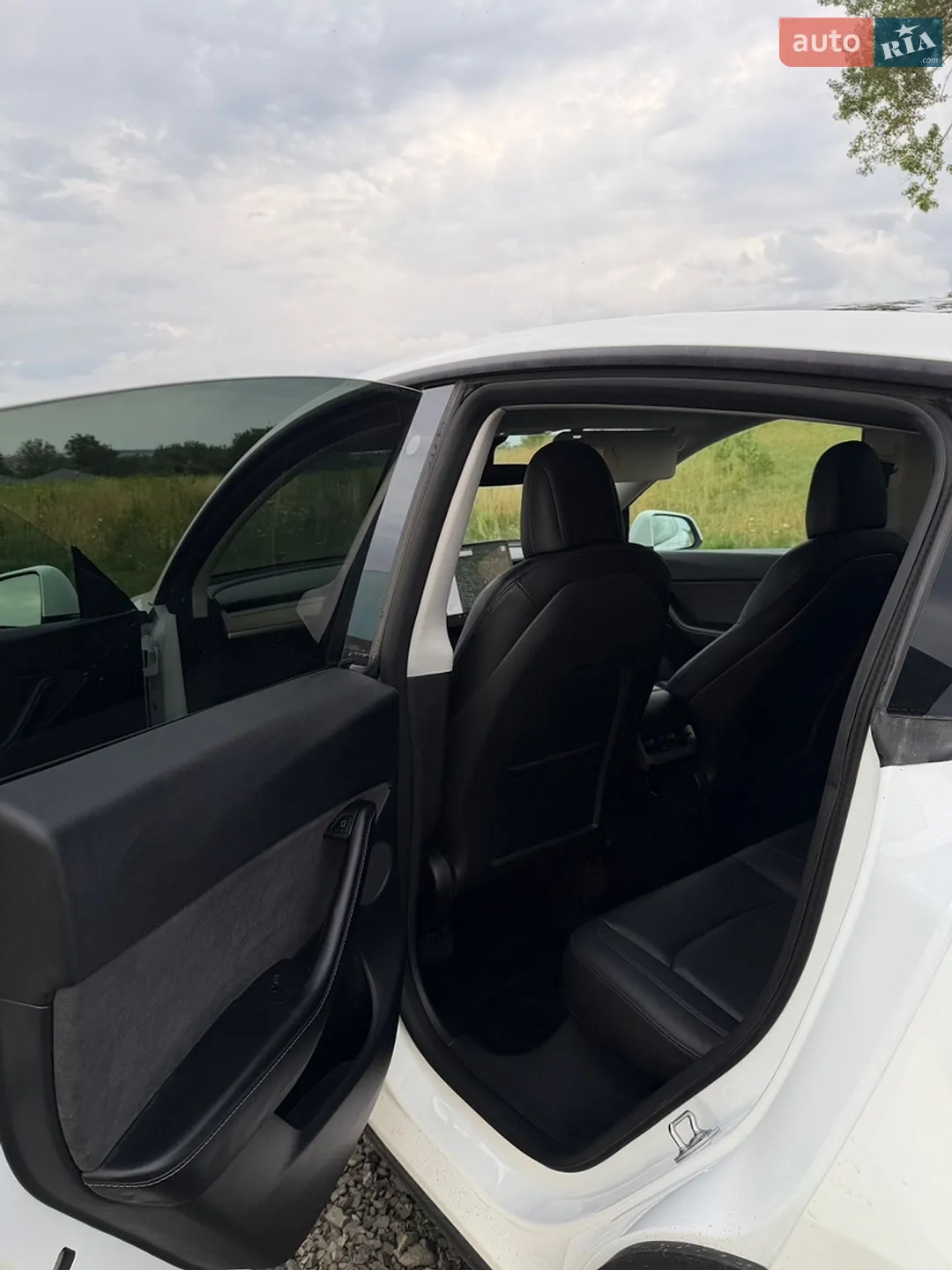 2021 Tesla Model Y - мініатюра 16
