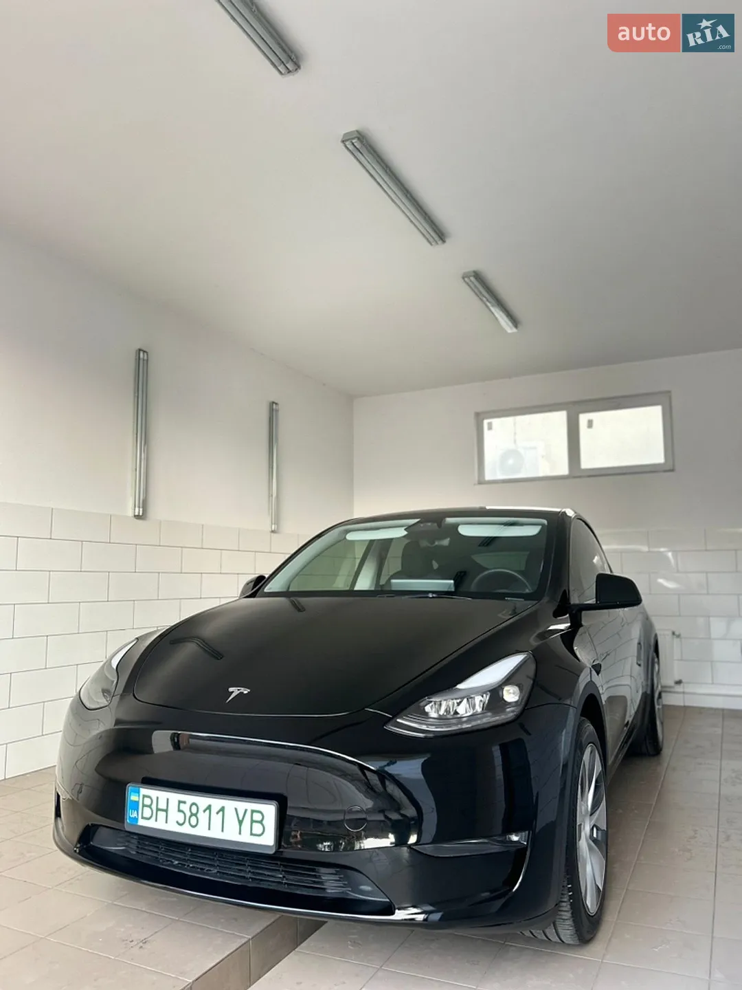 2023 Tesla Model Y - мініатюра 4
