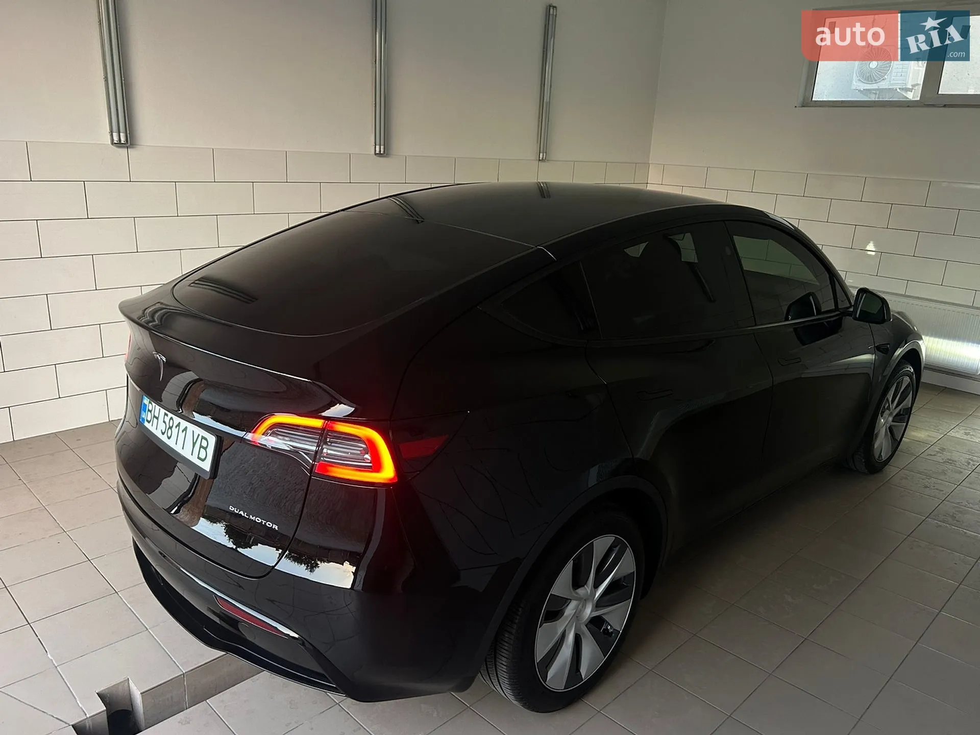 2023 Tesla Model Y - мініатюра 23