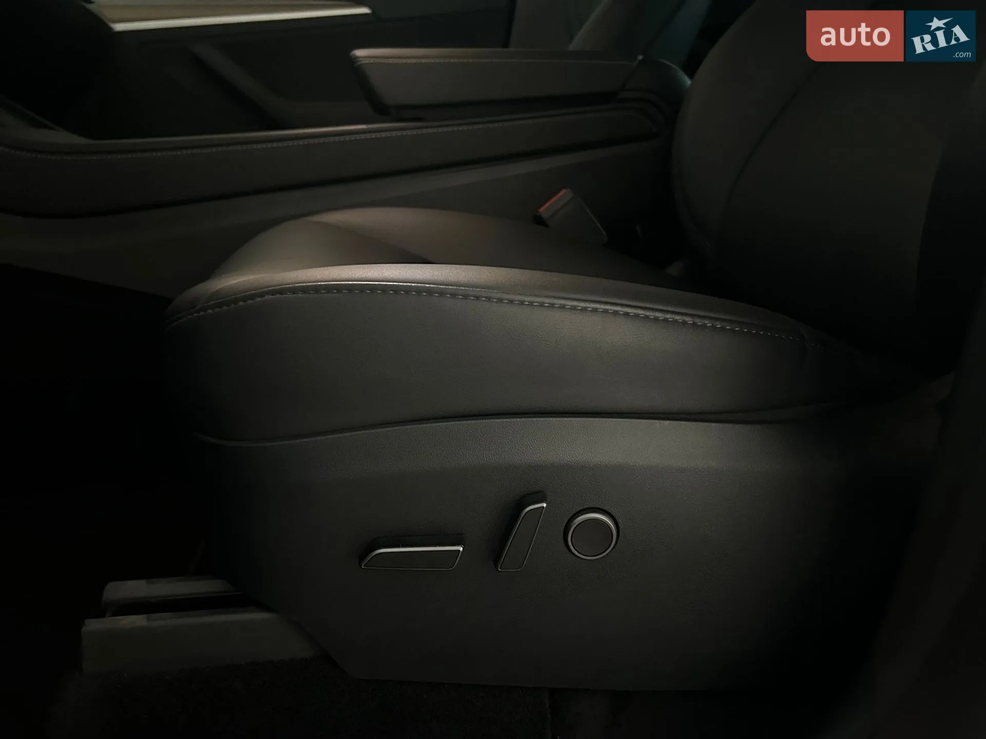 2023 Tesla Model Y - мініатюра 40