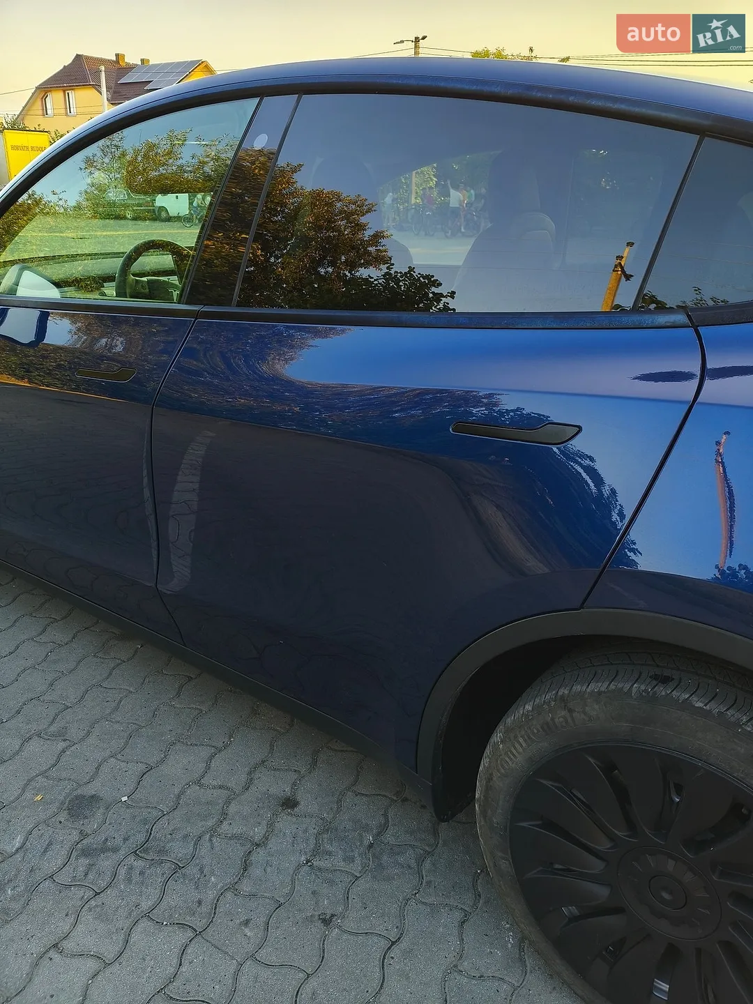 2022 Tesla Model Y - мініатюра 4