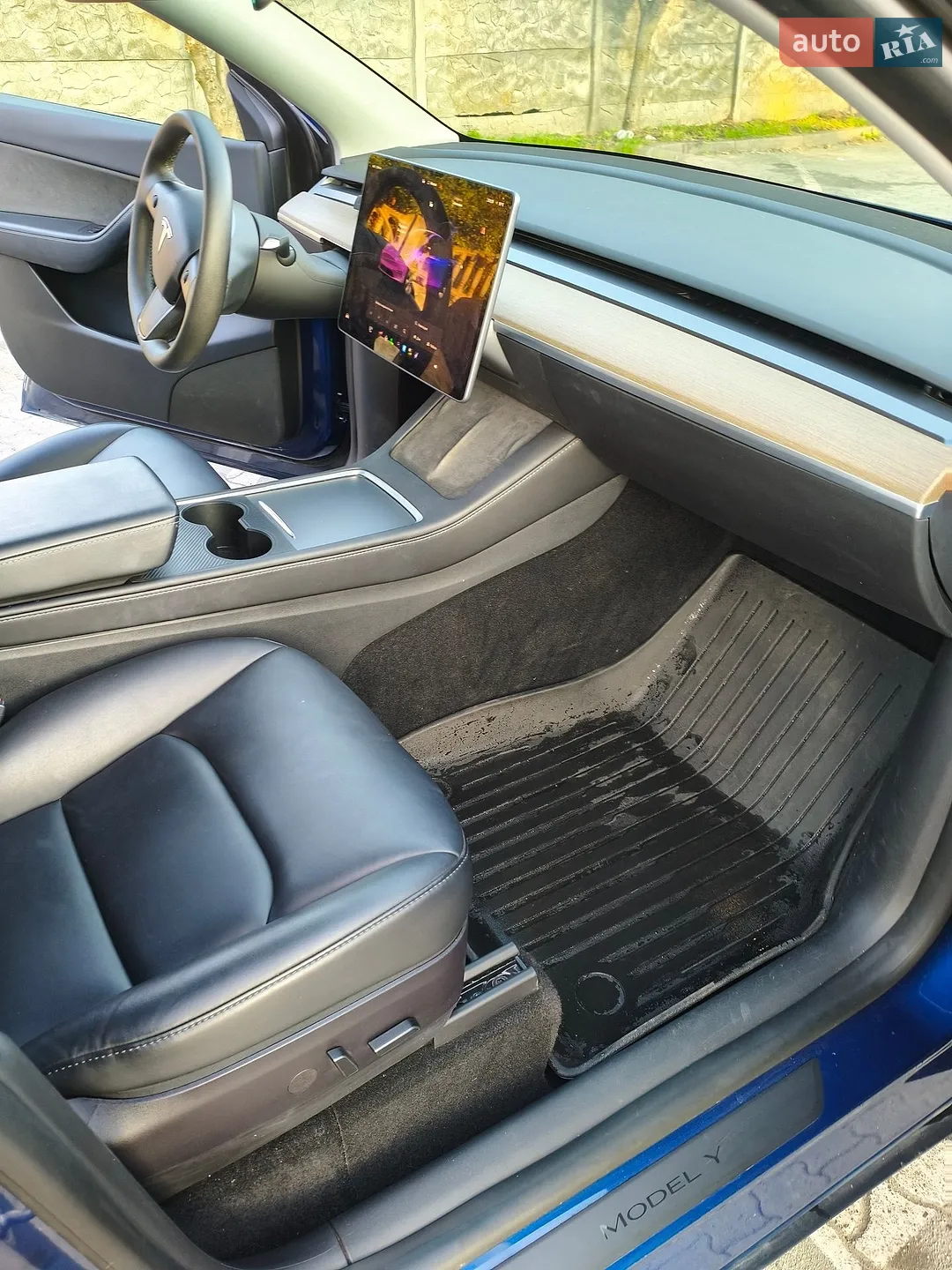 2022 Tesla Model Y - мініатюра 21