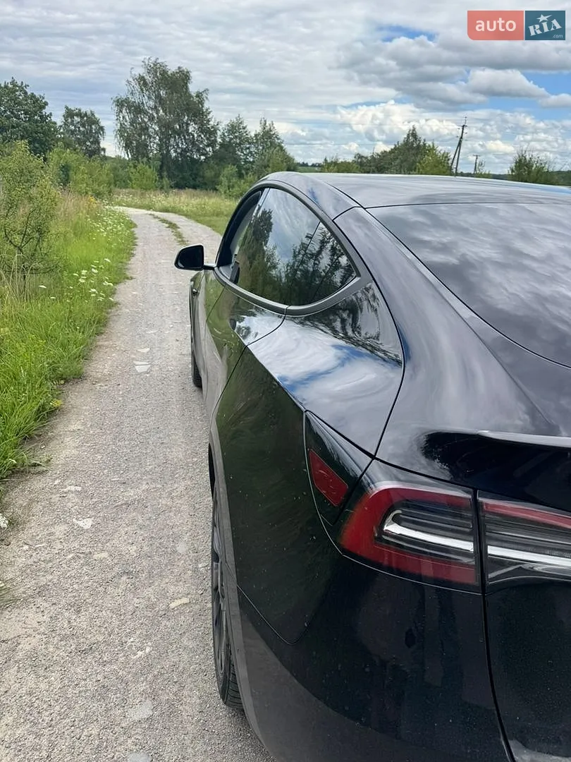 2022 Tesla Model Y - мініатюра 2