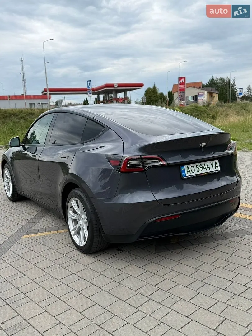 2021 Tesla Model Y - мініатюра 6