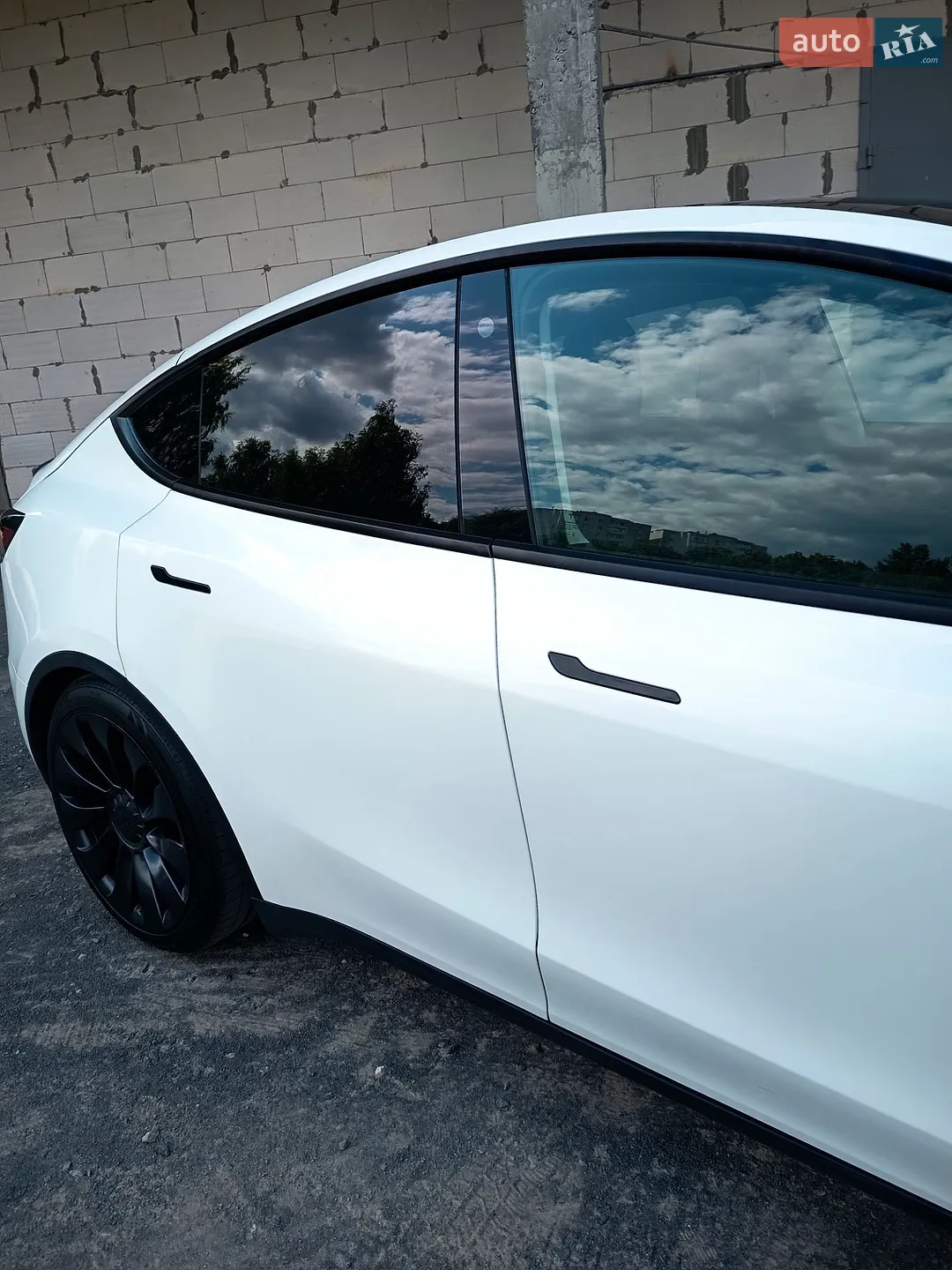 2022 Tesla Model Y - мініатюра 15