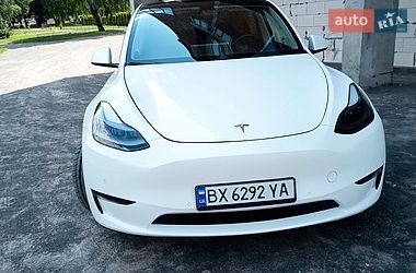 Позашляховик / Кросовер Tesla Model Y 2022 в Хмельницькому