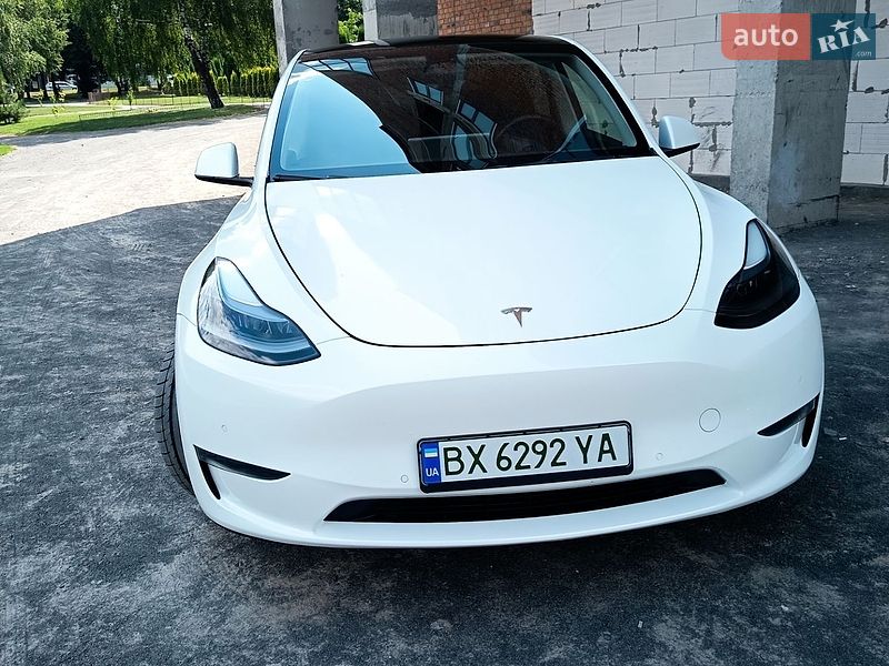 Позашляховик / Кросовер Tesla Model Y 2022 в Хмельницькому