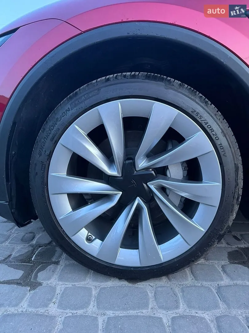 2025 Tesla Model Y - мініатюра 9