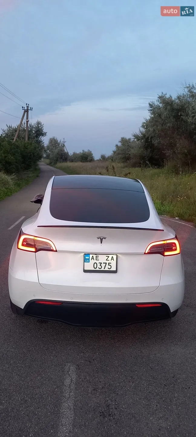 2022 Tesla Model Y - мініатюра 6