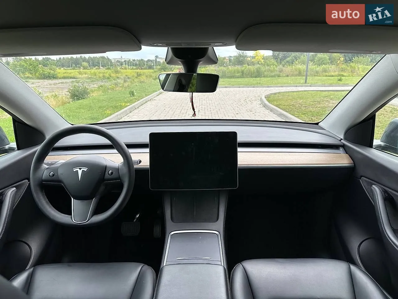 2022 Tesla Model Y - мініатюра 10