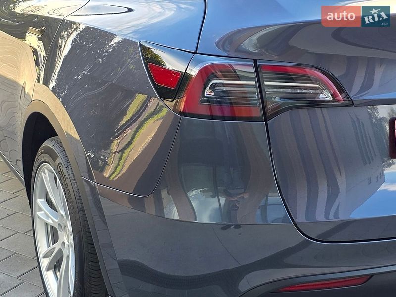 Позашляховик / Кросовер Tesla Model Y 2023 в Луцьку