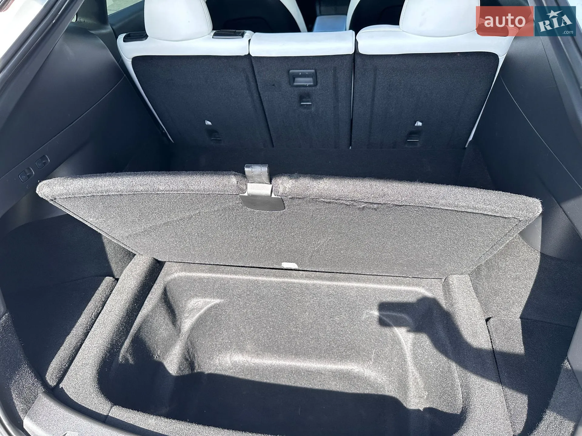 2021 Tesla Model Y - мініатюра 21