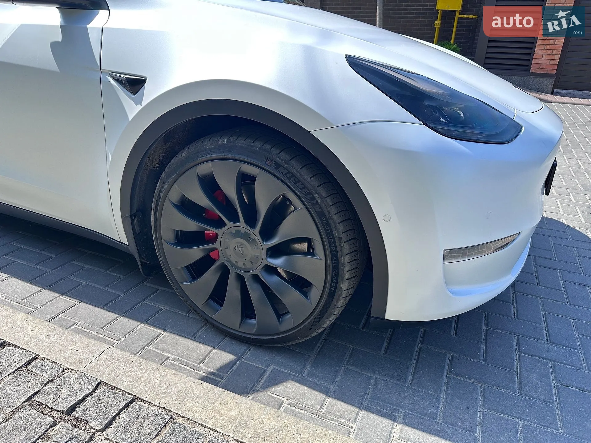 2021 Tesla Model Y - мініатюра 32