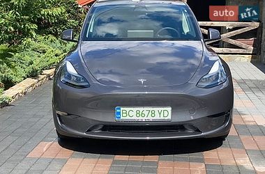 Позашляховик / Кросовер Tesla Model Y 2023 в Трускавці