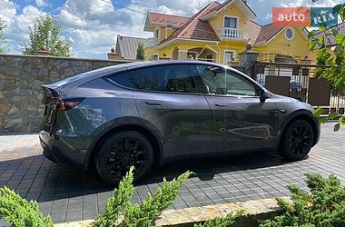 Позашляховик / Кросовер Tesla Model Y 2023 в Трускавці