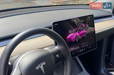 Позашляховик / Кросовер Tesla Model Y 2023 в Трускавці