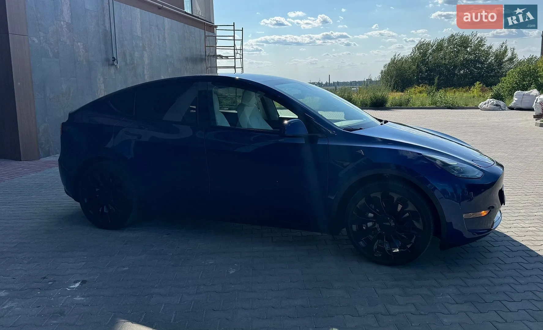 2024 Tesla Model Y - мініатюра 7