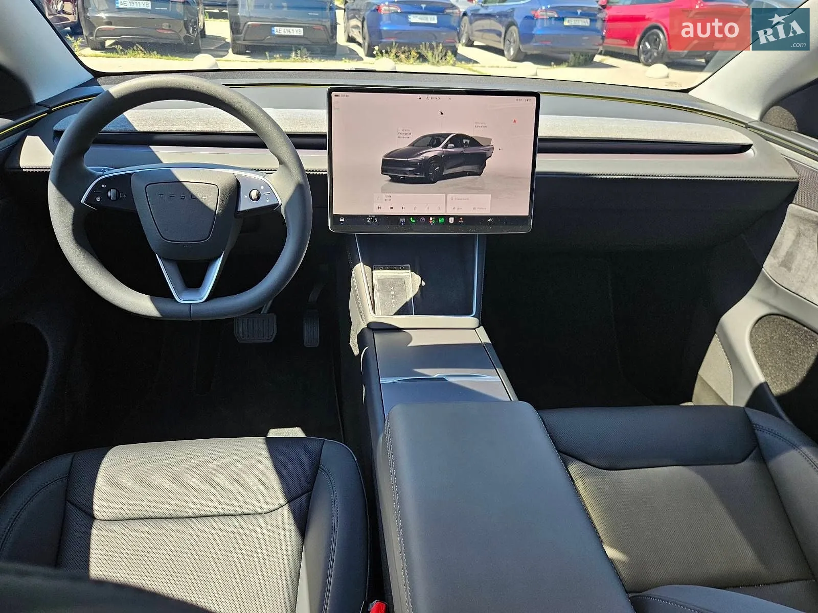 2025 Tesla Model Y - мініатюра 21
