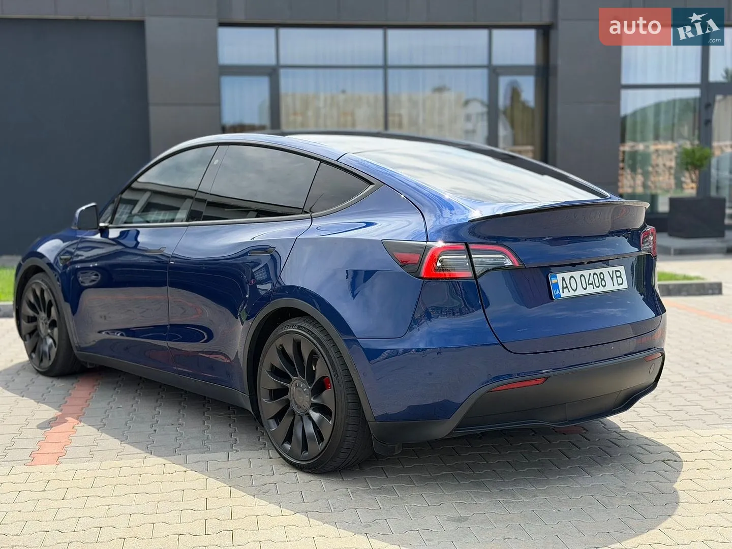 2020 Tesla Model Y - мініатюра 4