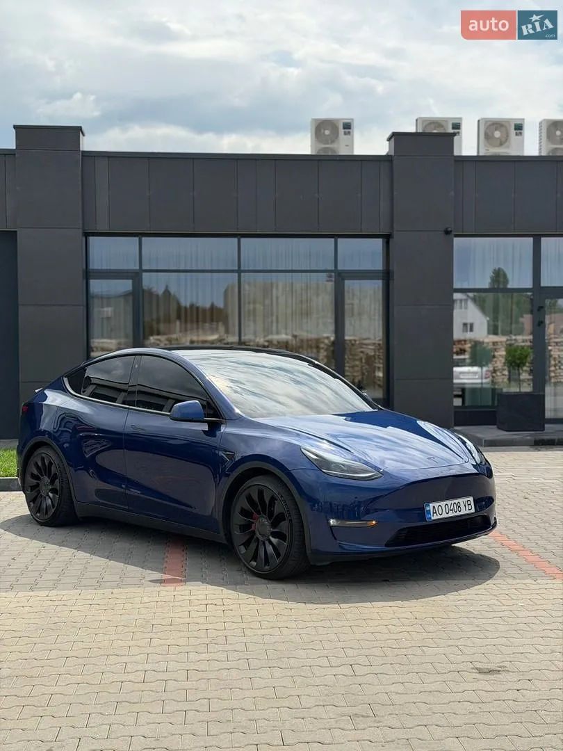 2020 Tesla Model Y - мініатюра 9