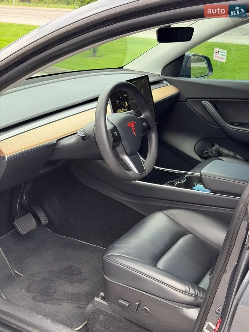2020 Tesla Model Y - мініатюра 8