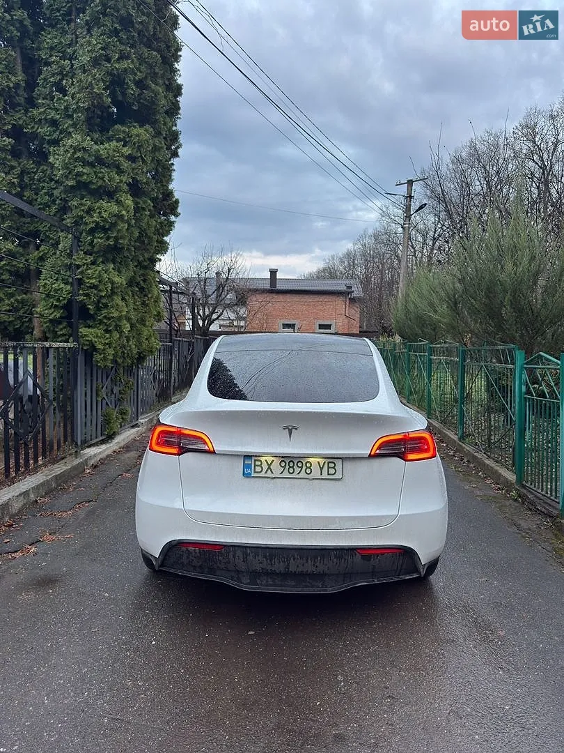 2022 Tesla Model Y - мініатюра 5