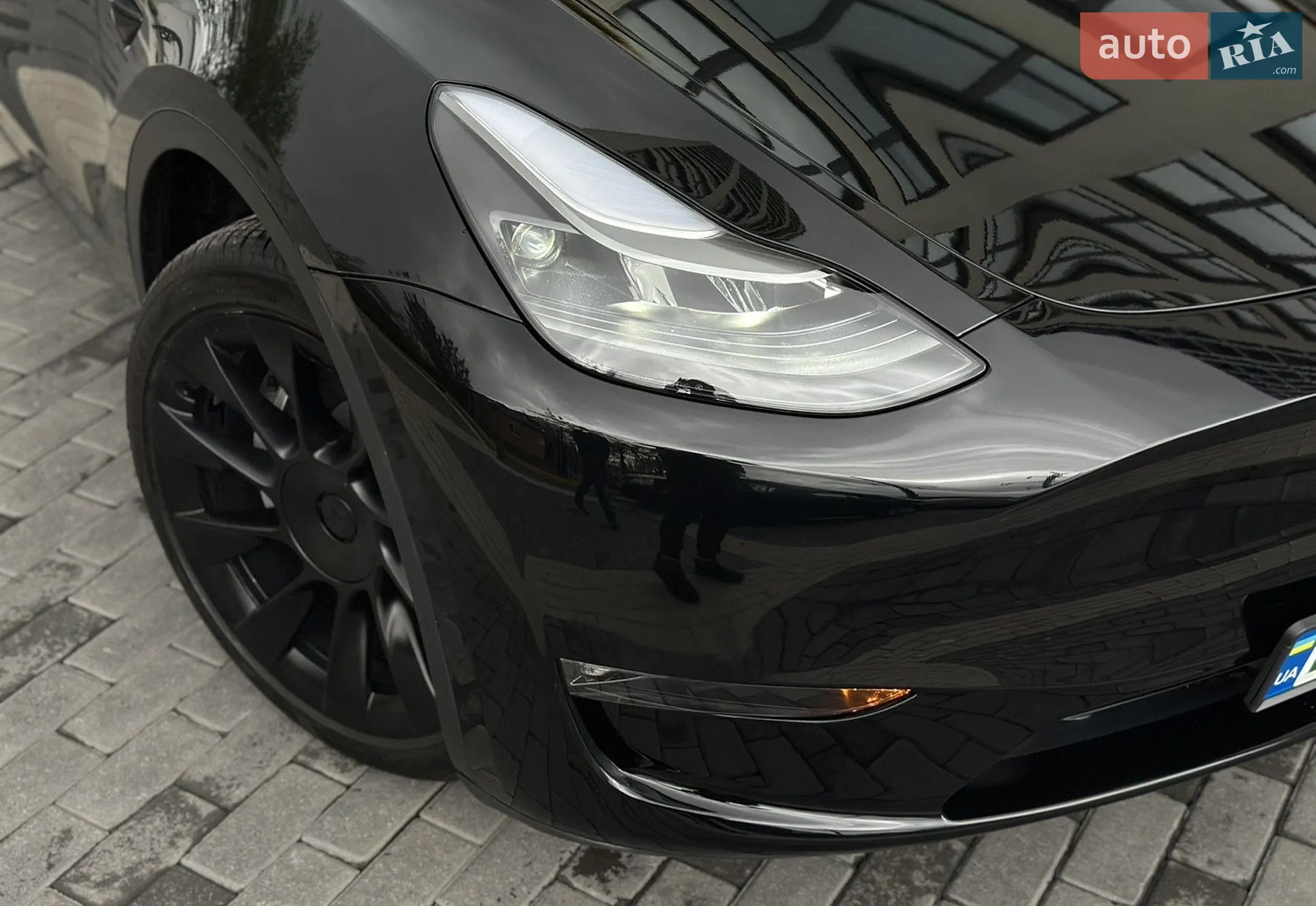 2023 Tesla Model Y - мініатюра 4