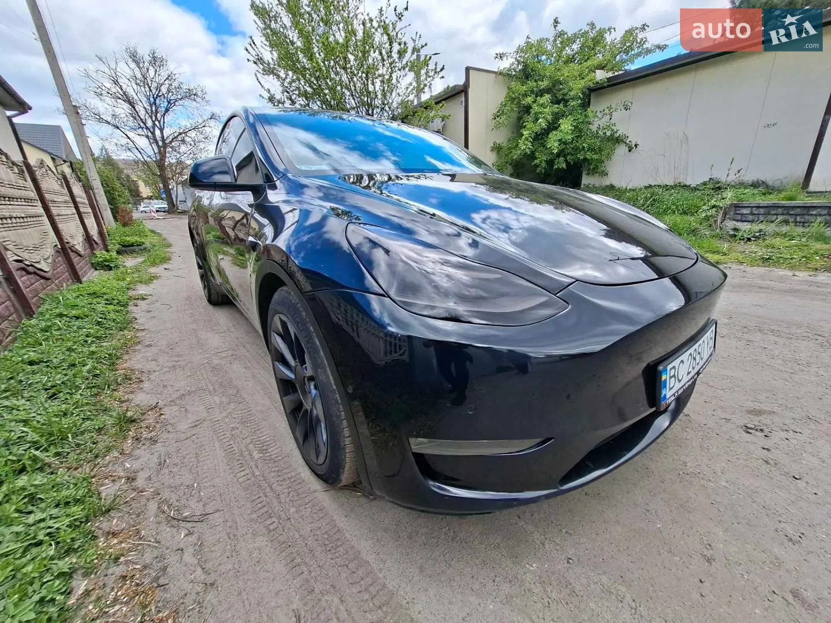 2021 Tesla Model Y - мініатюра 3