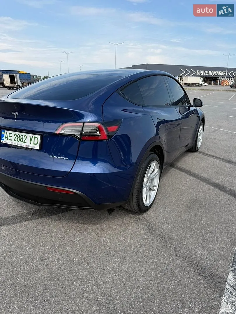 2024 Tesla Model Y - мініатюра 5