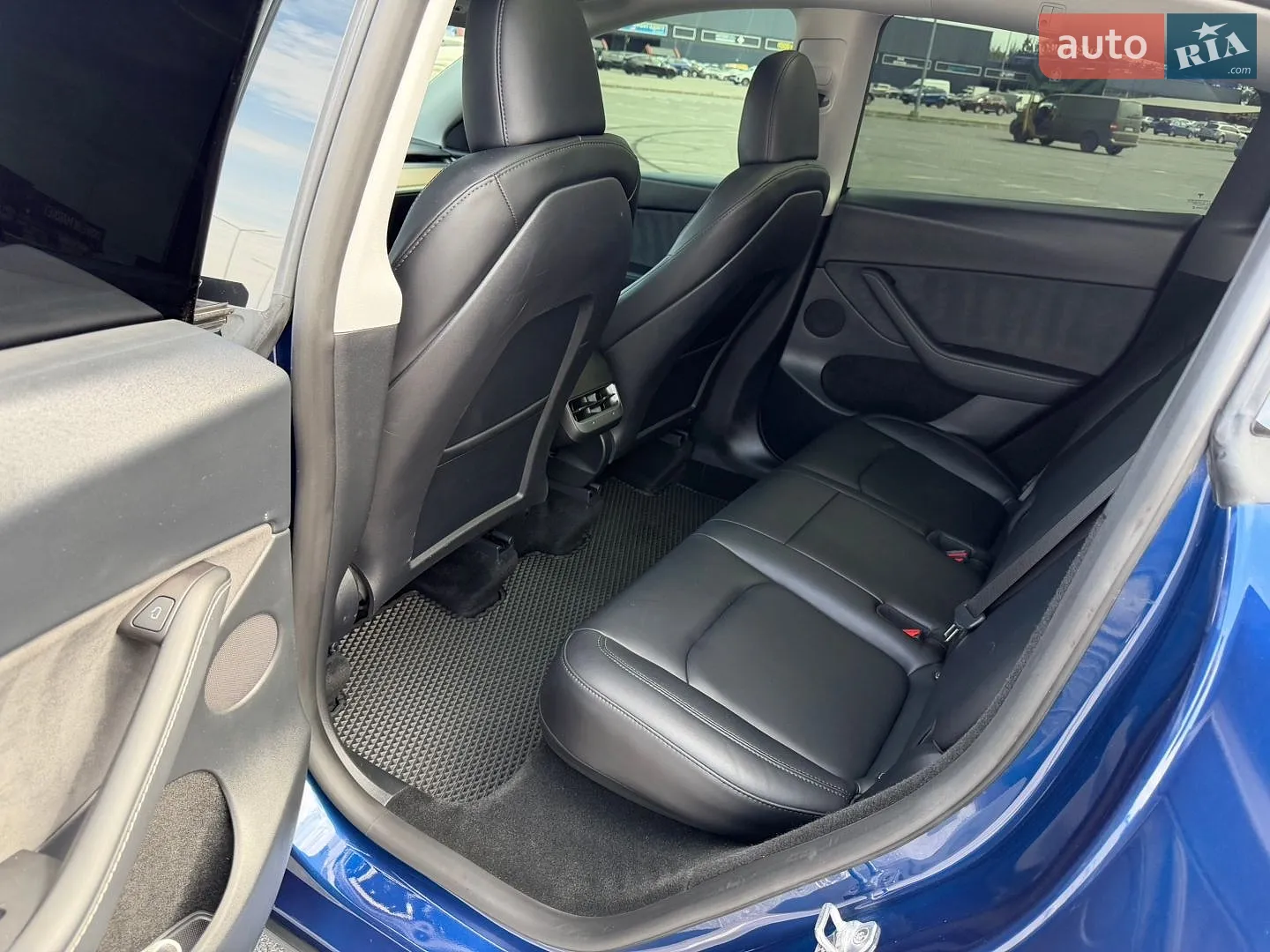 2024 Tesla Model Y - мініатюра 12