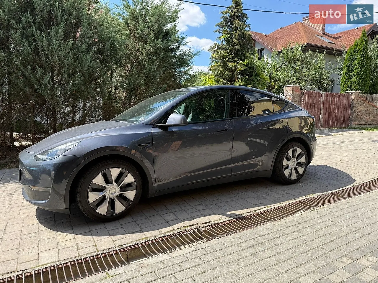 2022 Tesla Model Y - мініатюра 13