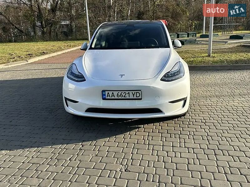 Внедорожник / Кроссовер Tesla Model Y 2022 в Киеве фото 5 Внедорожник / Кроссовер Tesla Model Y 2022 в Киеве