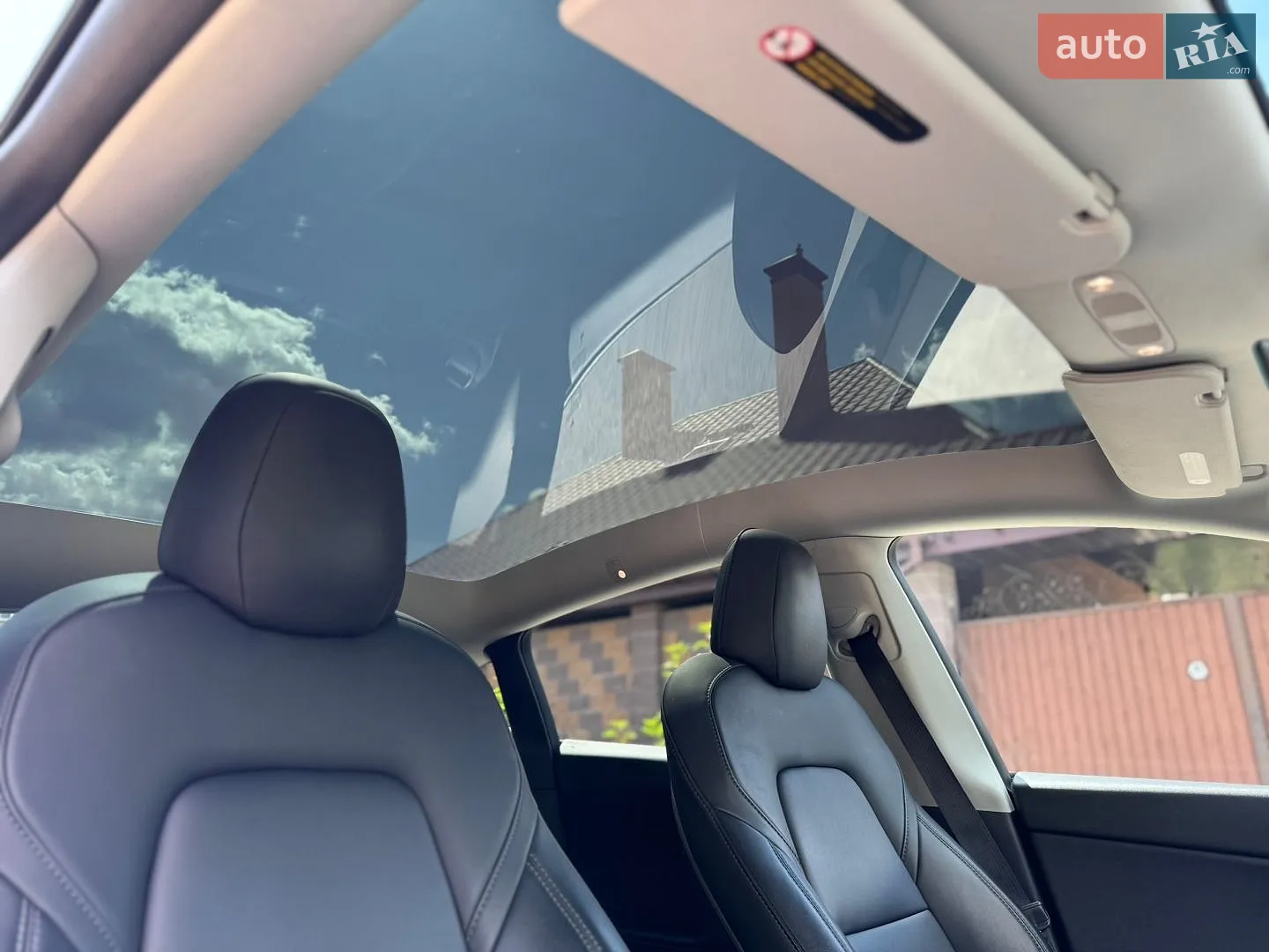 2021 Tesla Model Y - мініатюра 16