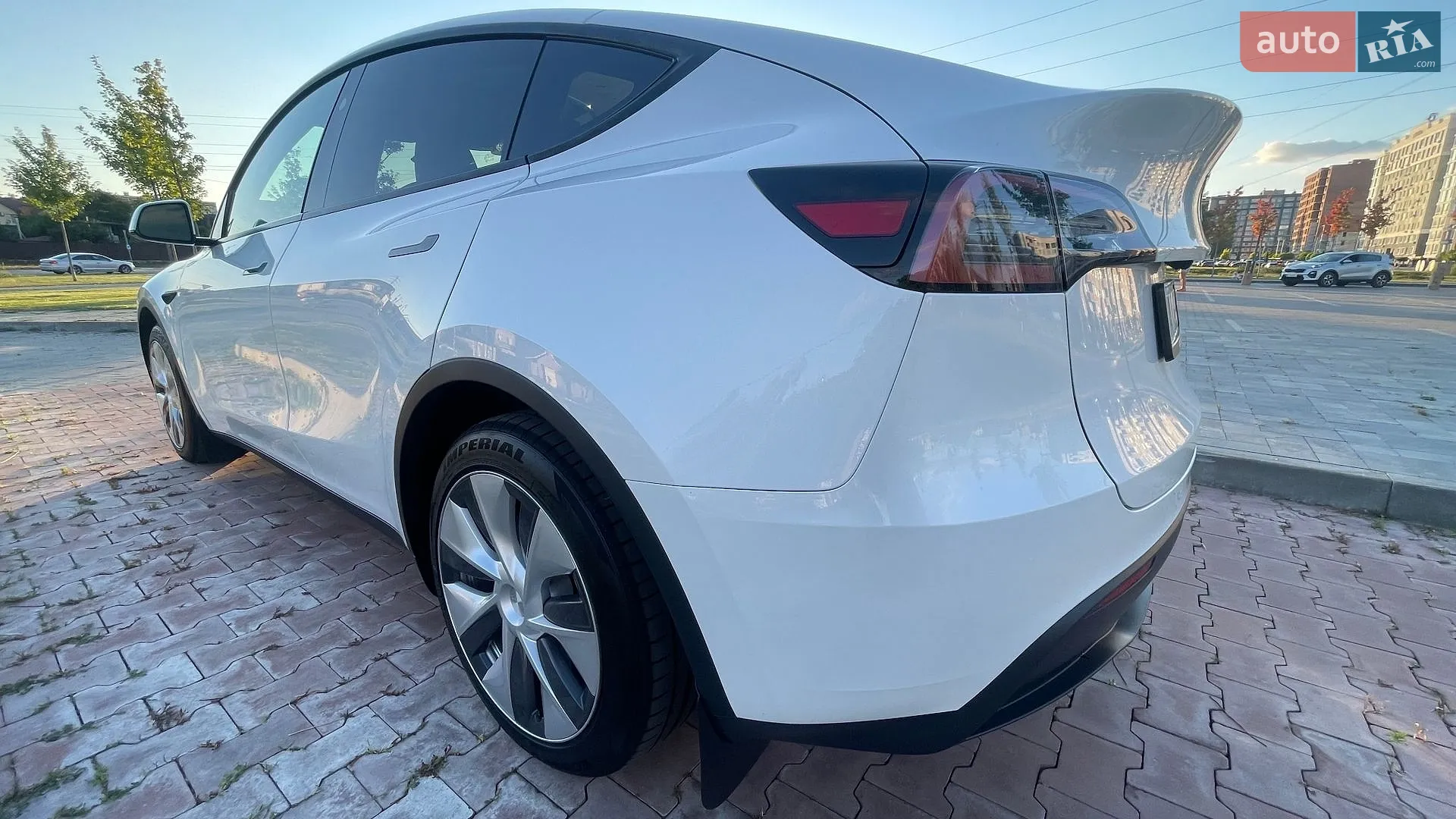 2024 Tesla Model Y - мініатюра 6