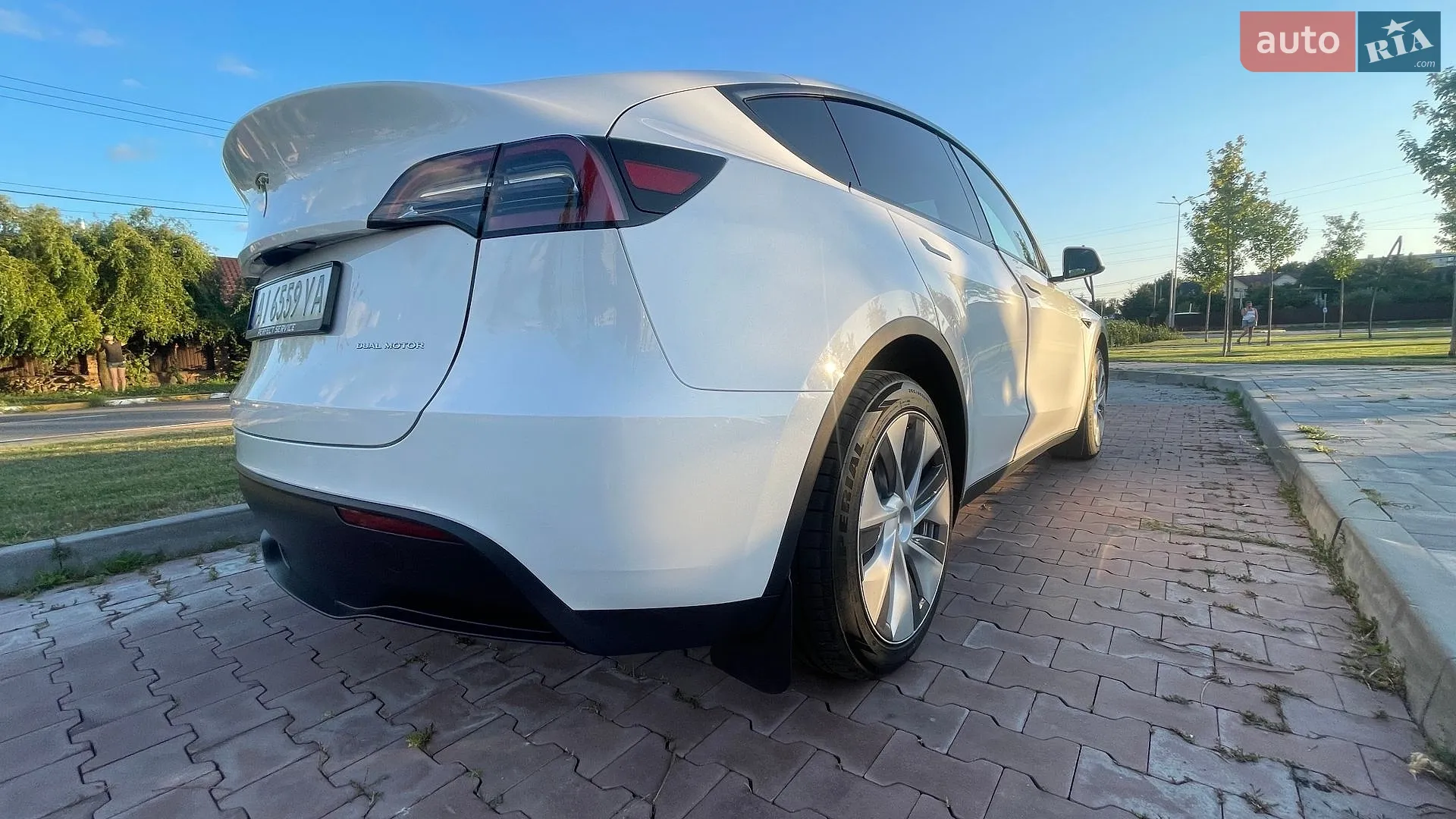 2024 Tesla Model Y - мініатюра 38
