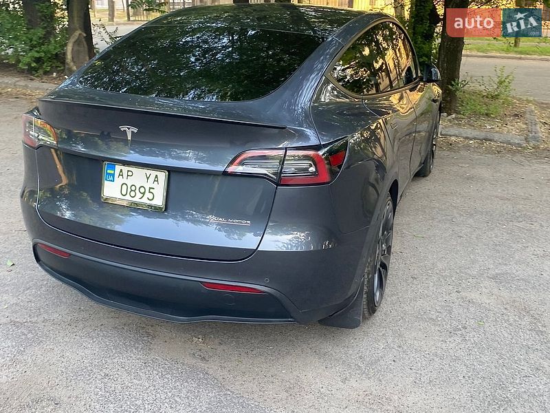 Внедорожник / Кроссовер Tesla Model Y 2022 в Запорожье