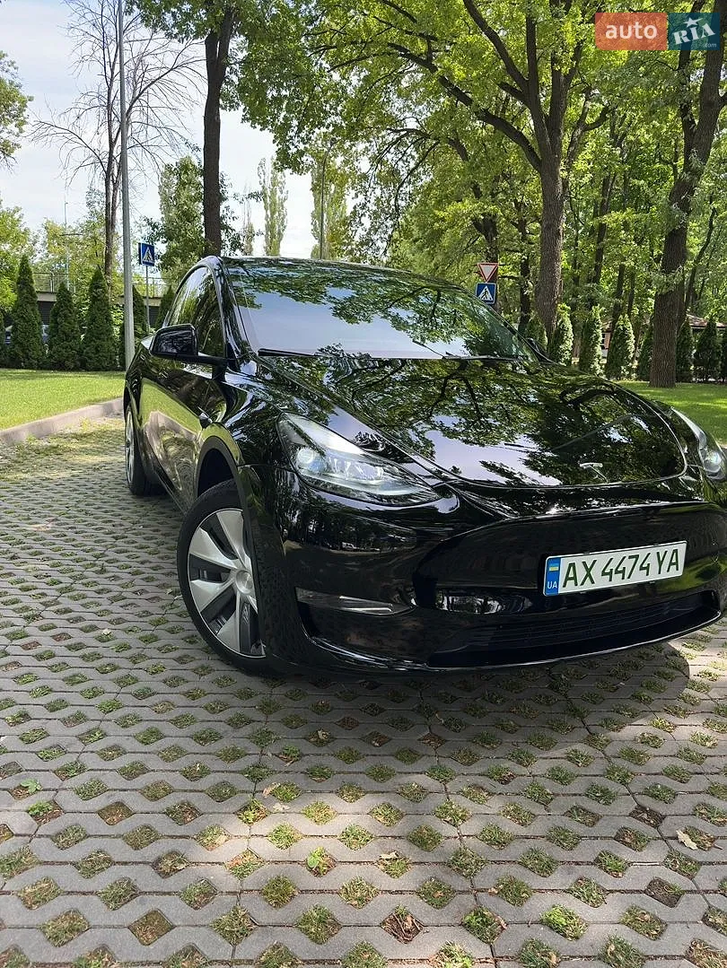 2023 Tesla Model Y - мініатюра 3