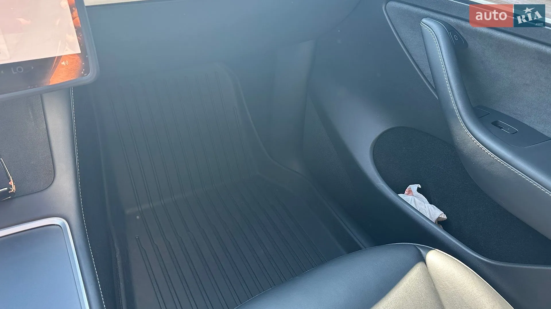 2023 Tesla Model Y - мініатюра 10