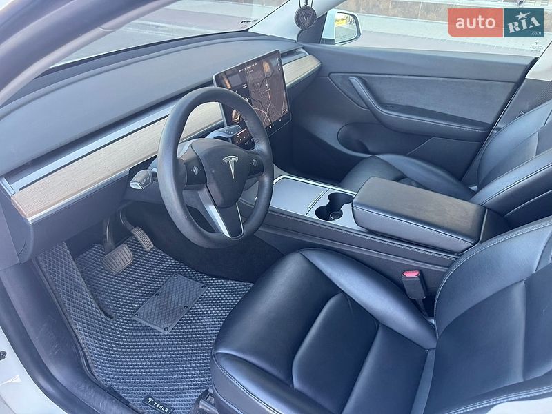 Внедорожник / Кроссовер Tesla Model Y 2021 в Белой Церкви