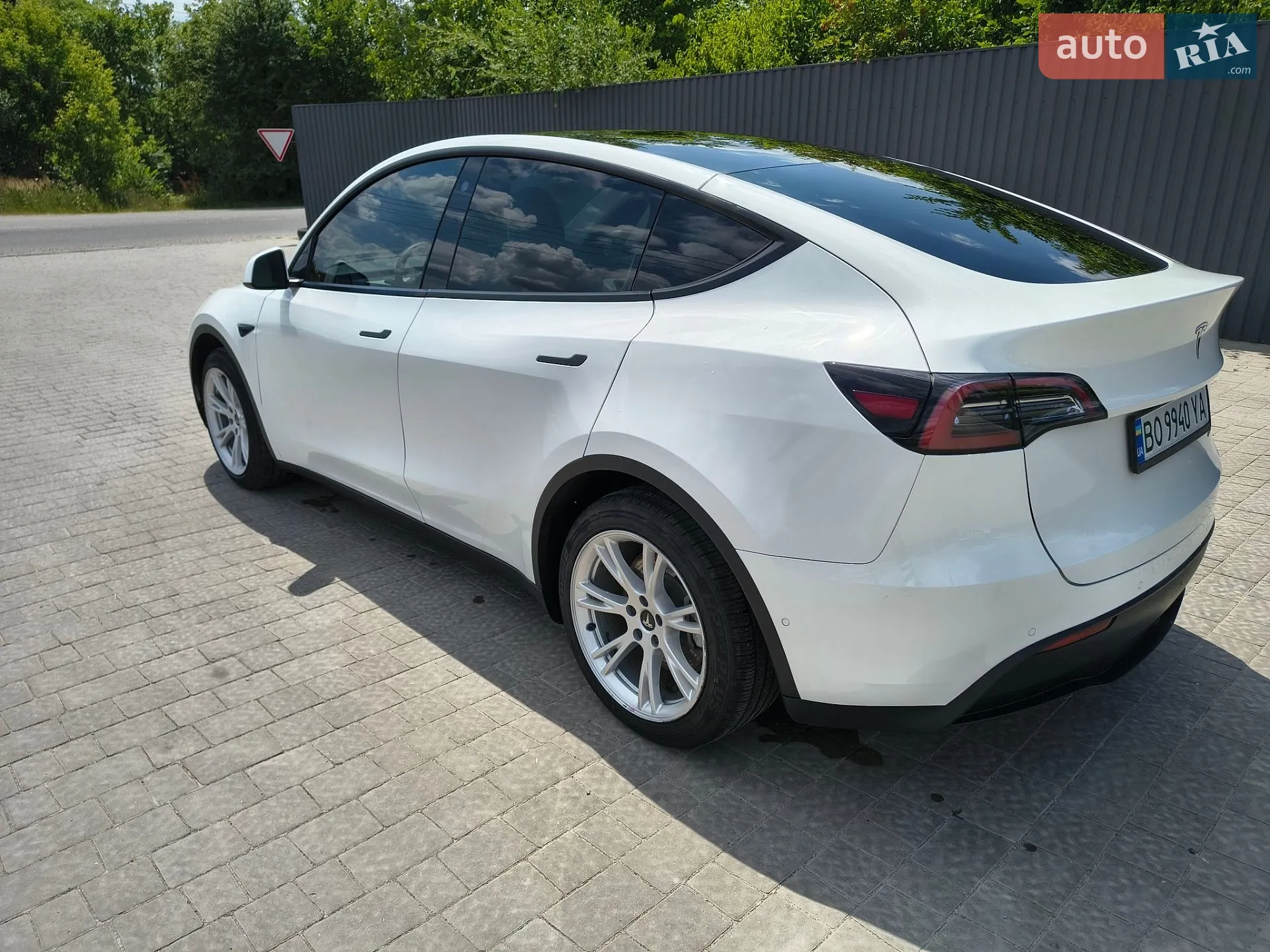 2021 Tesla Model Y - мініатюра 21