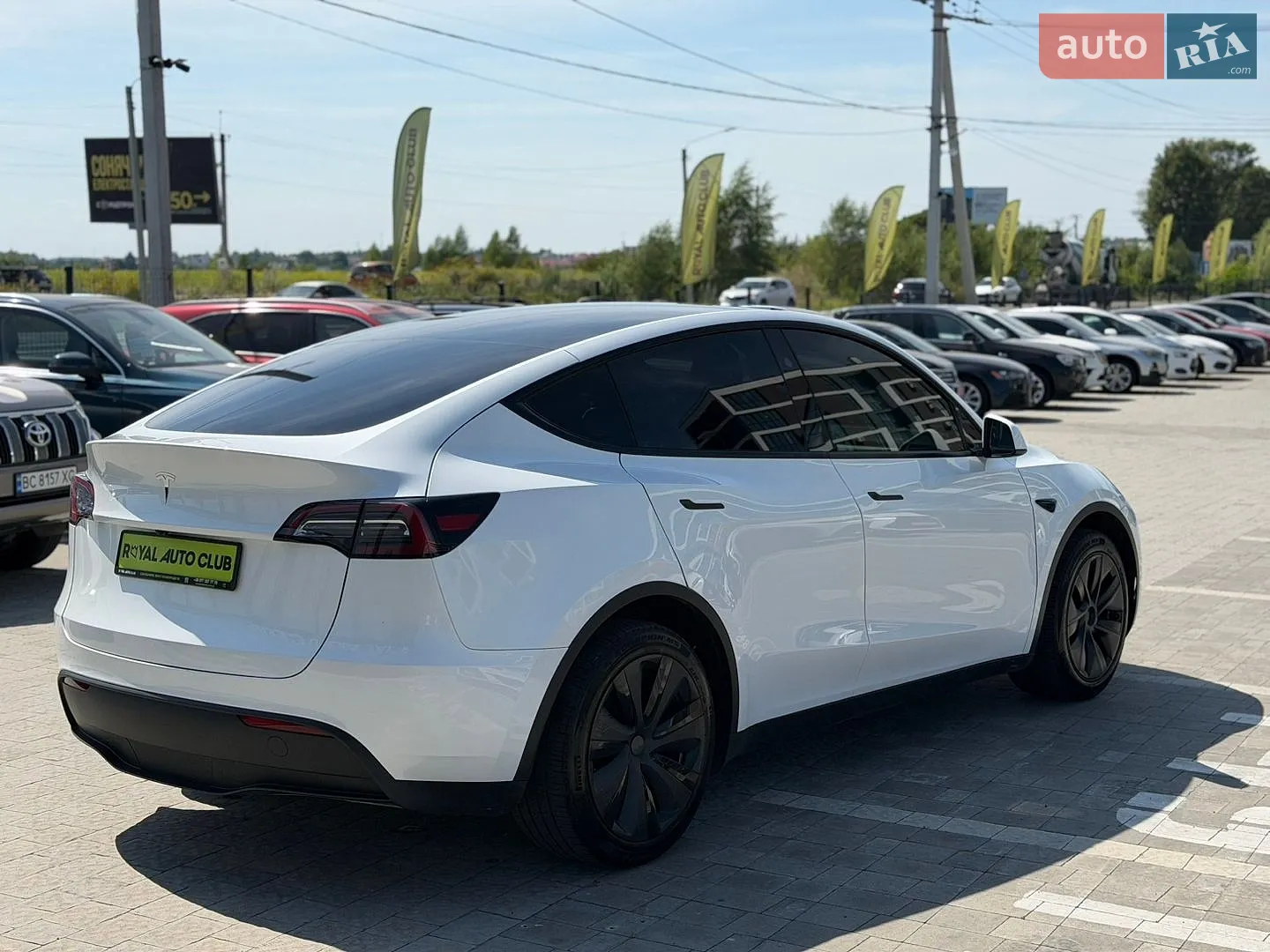 2024 Tesla Model Y - мініатюра 5