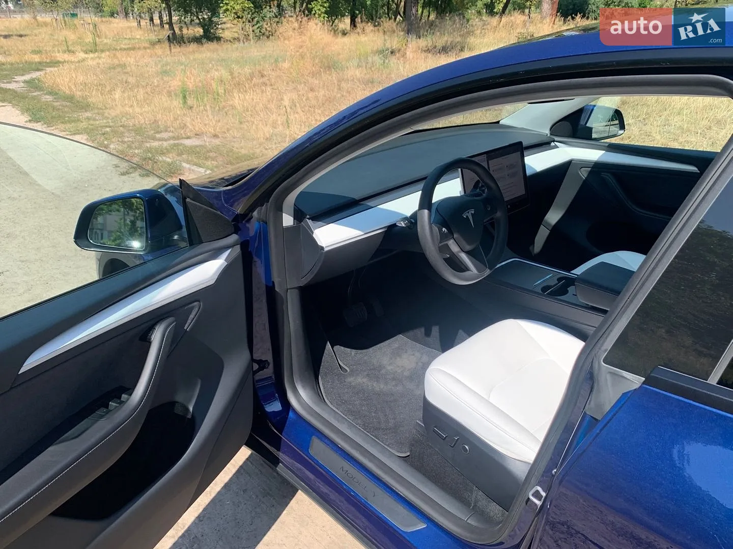 2023 Tesla Model Y - мініатюра 9