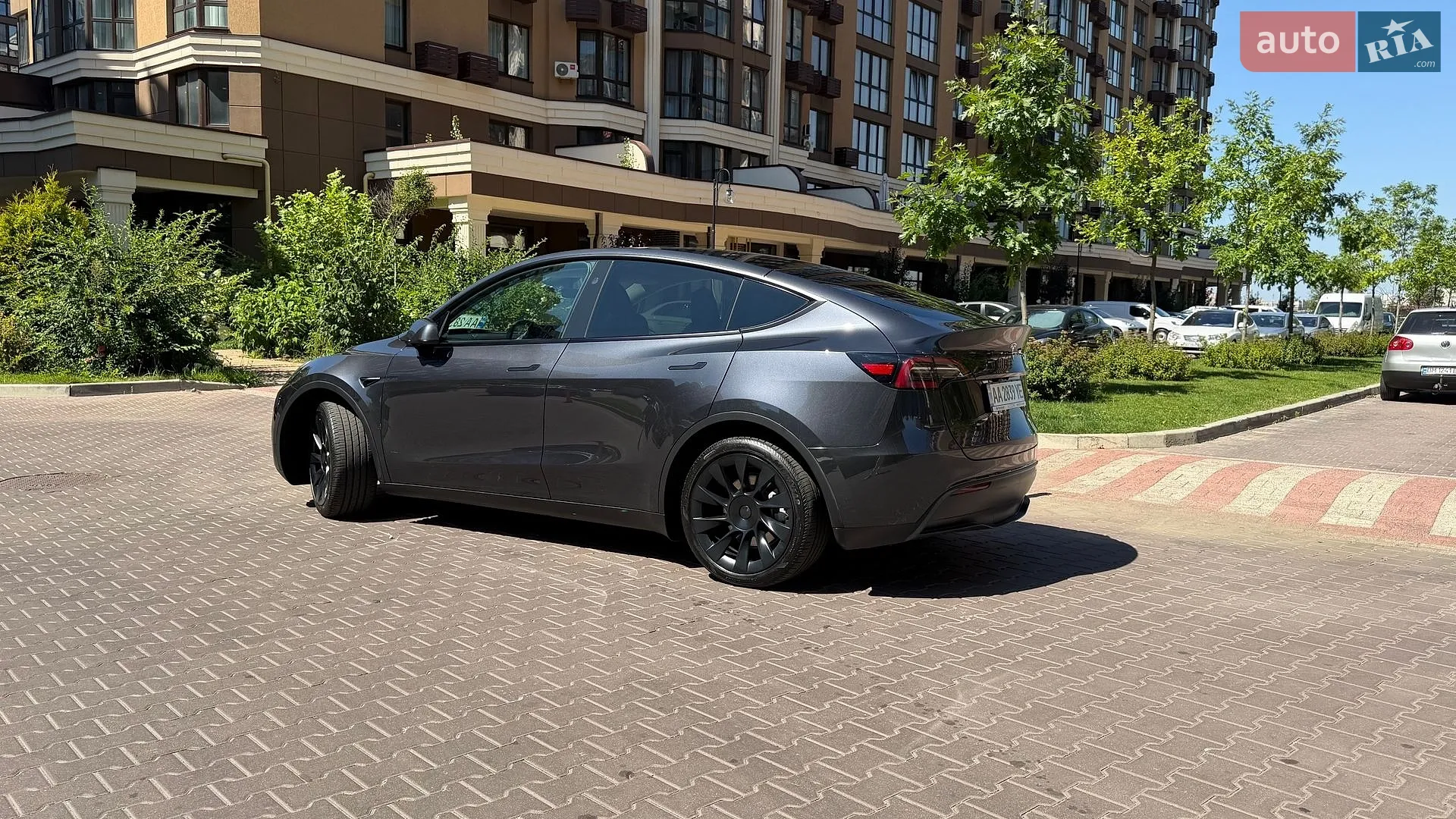 2024 Tesla Model Y - мініатюра 7