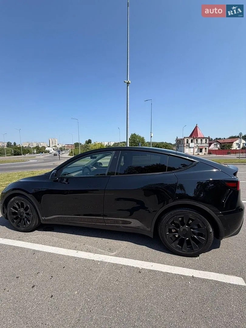 2024 Tesla Model Y - мініатюра 4