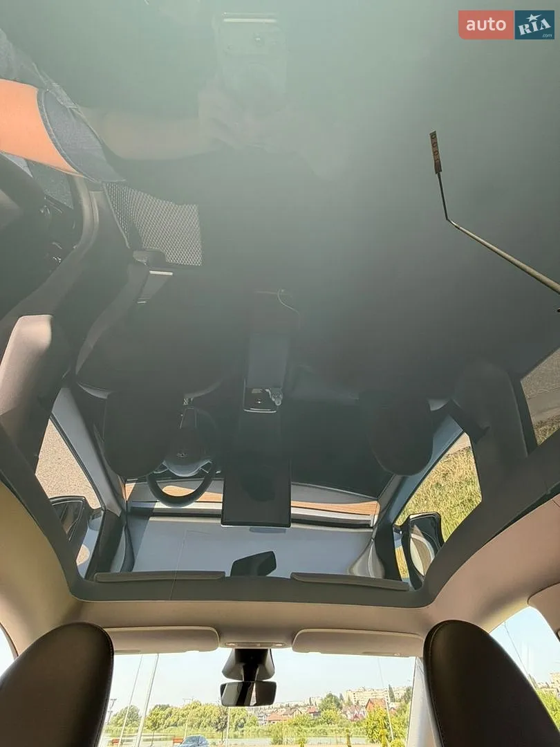 2024 Tesla Model Y - мініатюра 16
